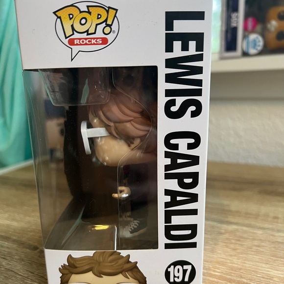 NIB Lewis Capaldi Funko - Picture 2 of 6